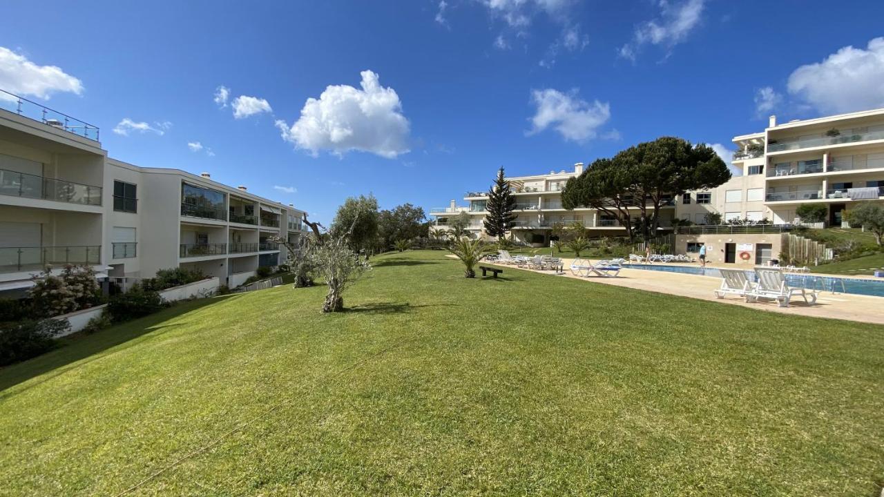 Charmant Appartement A 1Km De La Plage, Avec Piscine A Albufeira Zewnętrze zdjęcie