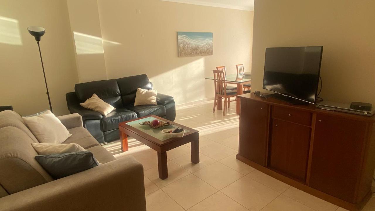 Charmant Appartement A 1Km De La Plage, Avec Piscine A Albufeira Zewnętrze zdjęcie